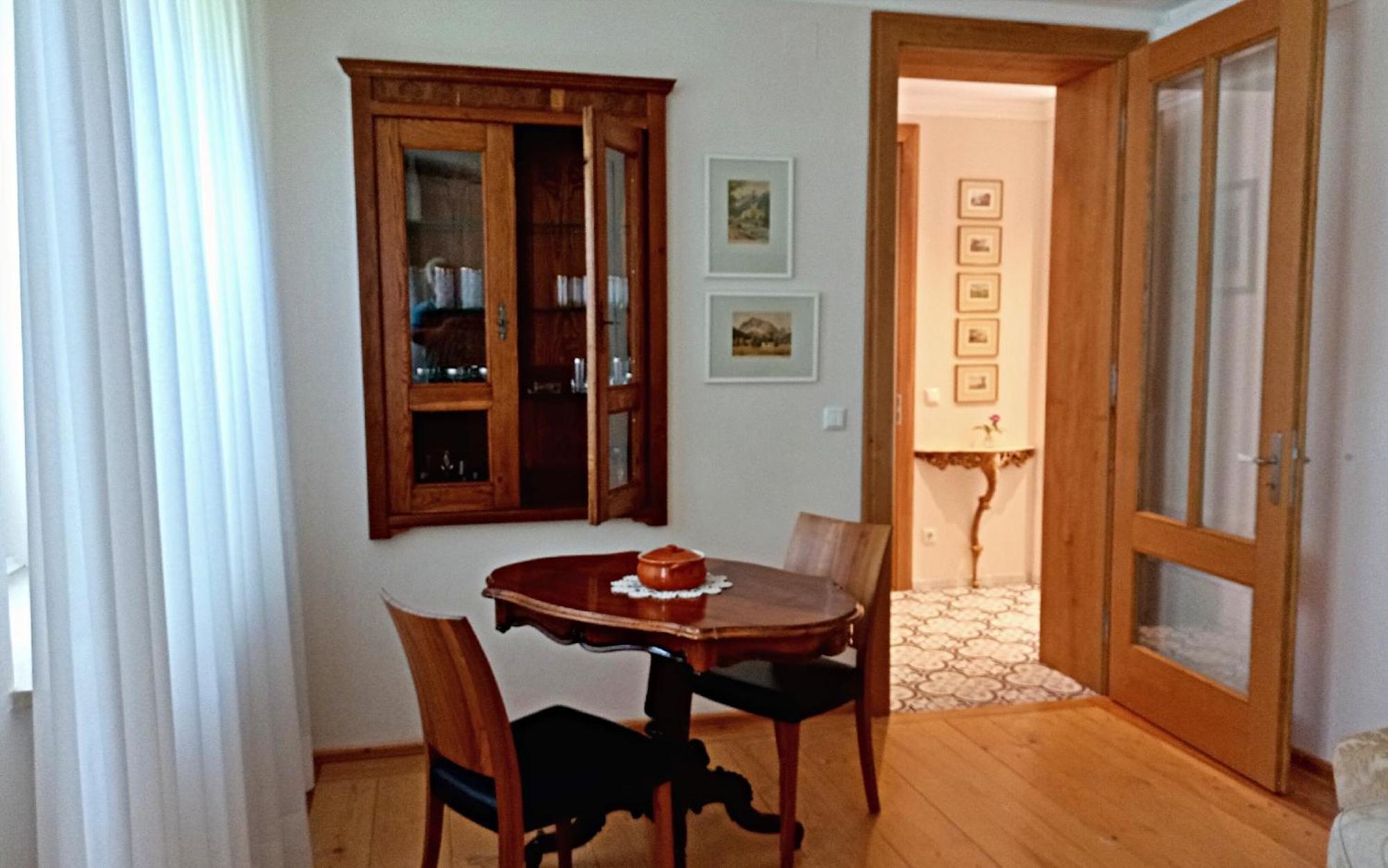 Apartment Karlsbach